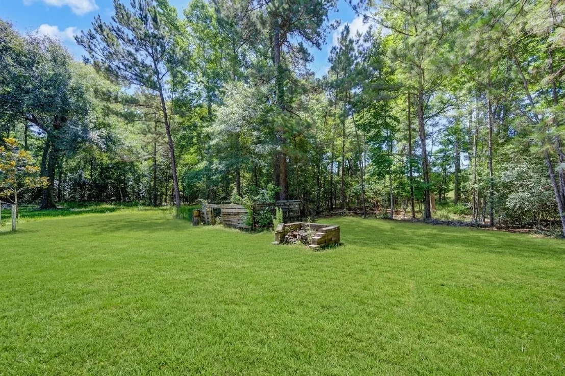 Photo of 391 Skipper Lane