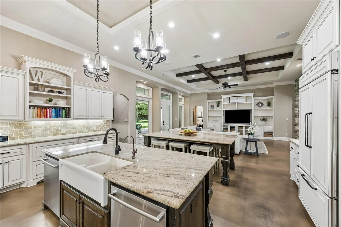 Photo of 28203 Meadow Forest