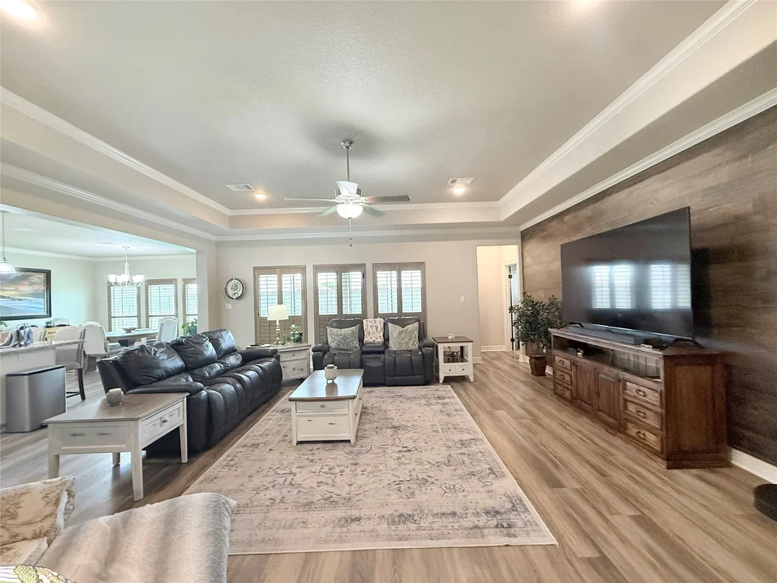 Photo of 313 Creekside Lane