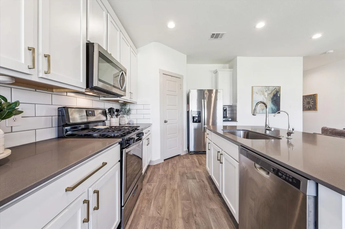 Photo of 8018 Buck Lane