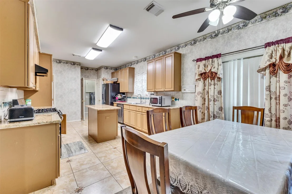 Photo of 8914 Beawood Drive