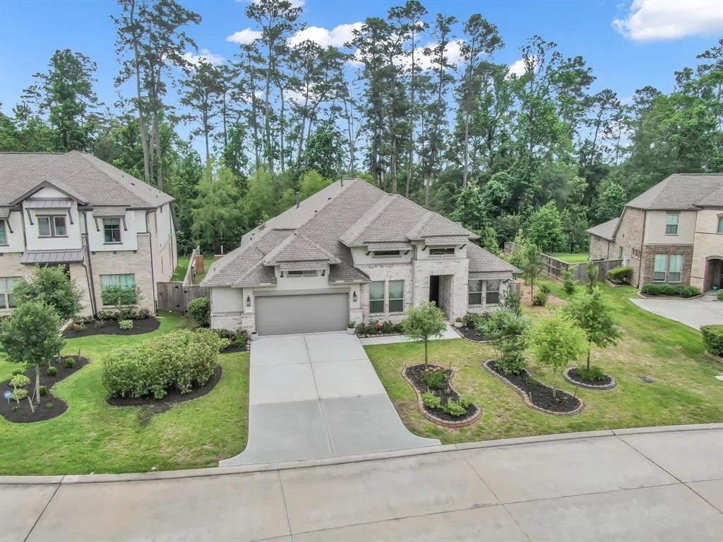 Photo of 232 Liatris Court