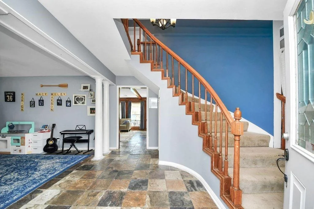 Photo of 16406 Shady Elms Drive