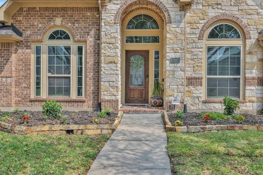 Photo of 7423 Shadow Terrace Lane