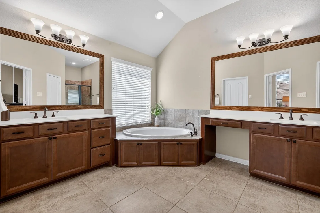 Photo of 2791 Hidden Hollow Lane