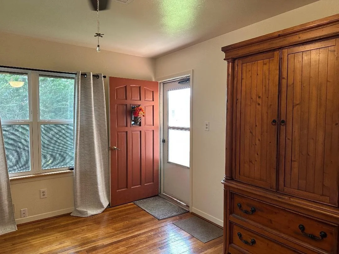 Photo of 304 Edgewater Drive