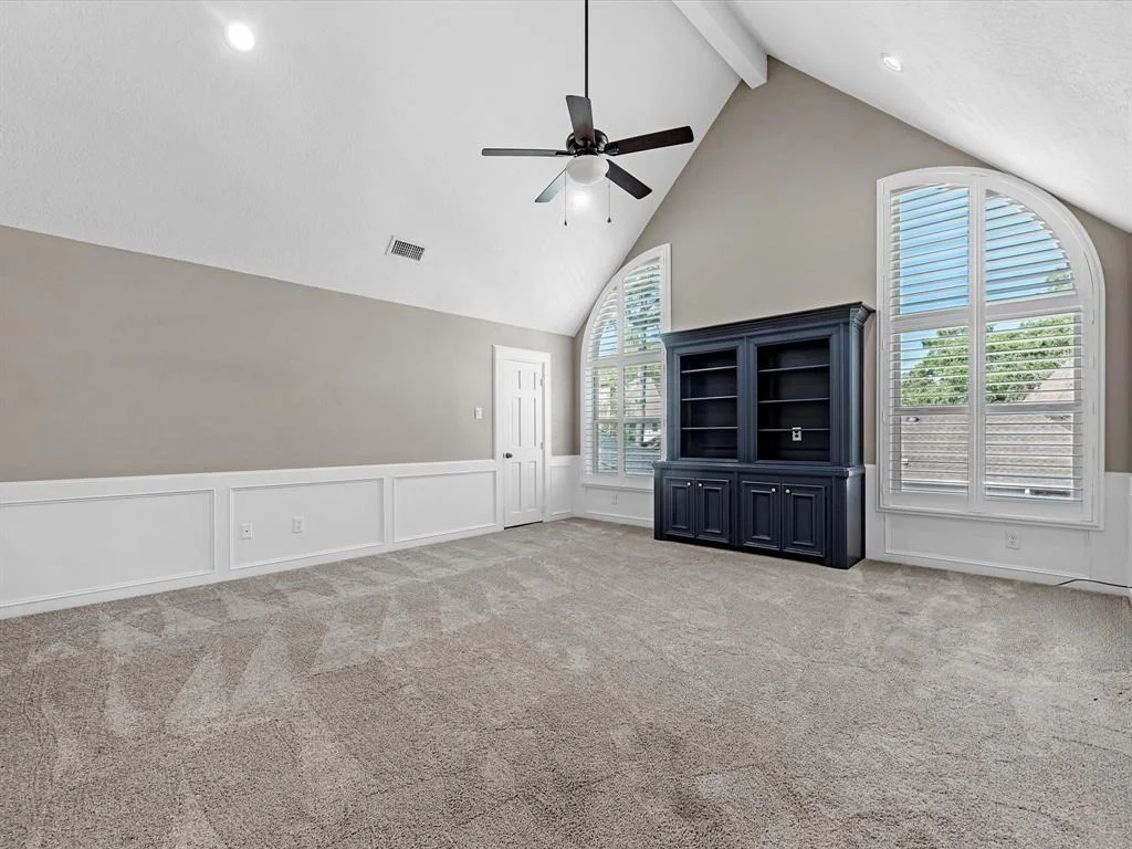 Photo of 5831 Mountain View Drive