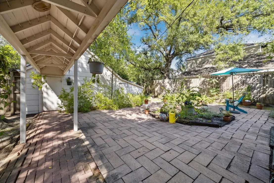 Photo of 3132 Nottingham Street
