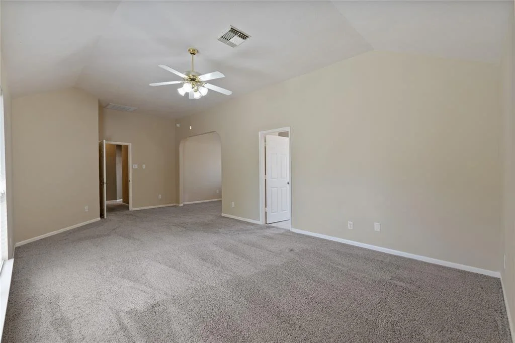Photo of 20918 Clovermeadow