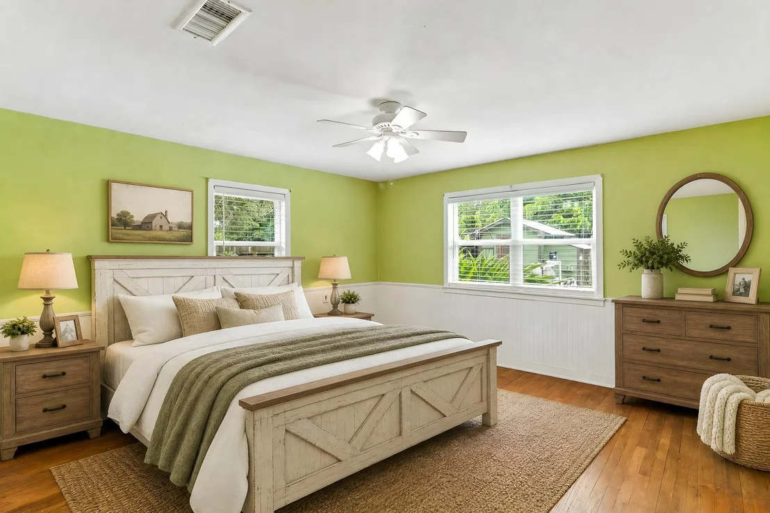 Photo of 1413 Lawn Drive
