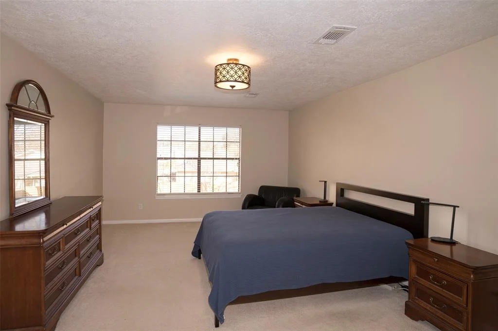Photo of 16323 Laurelfield Drive