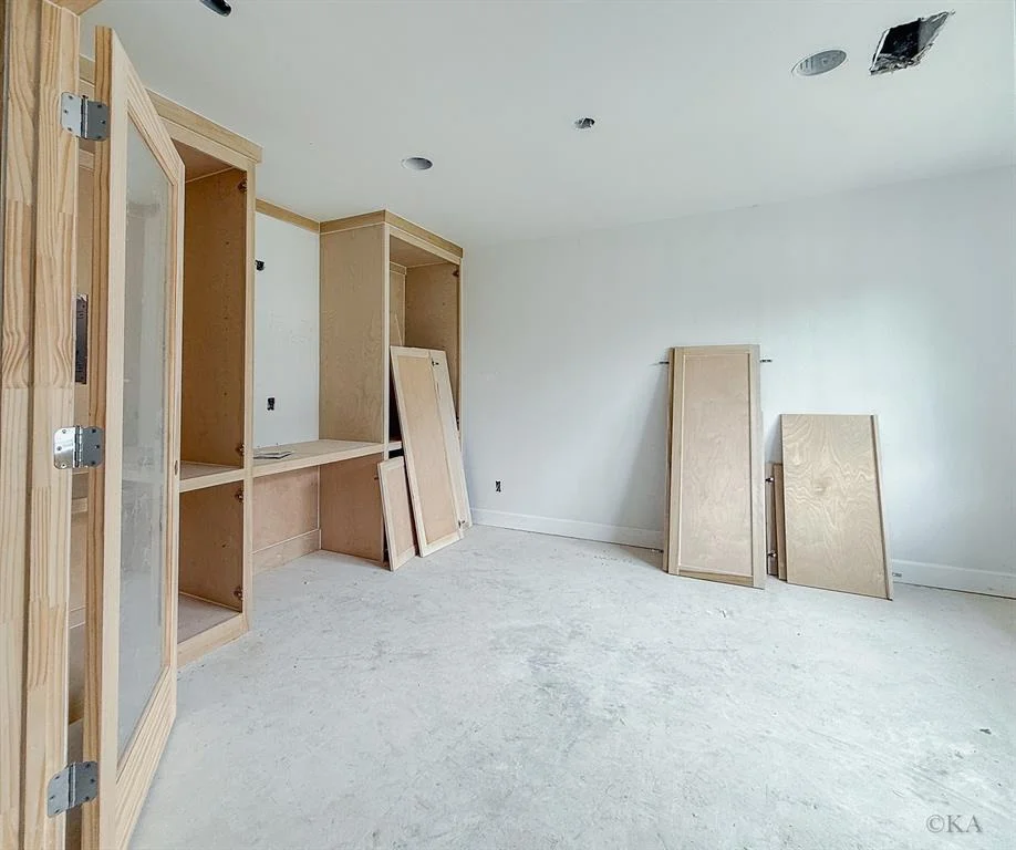 Photo of 10651 Mayfield Road