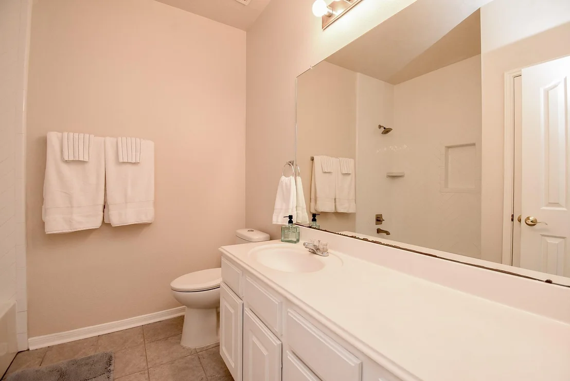 Photo of 7915 Fall Hollow Drive