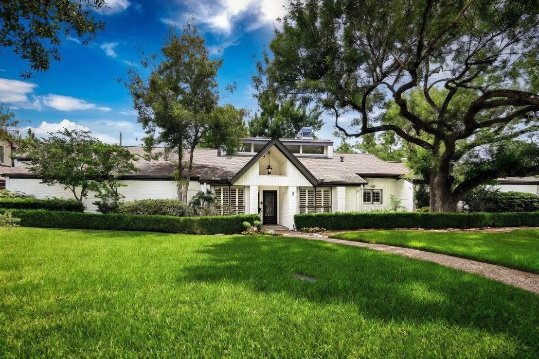 Photo of 2 Wild Oak Circle