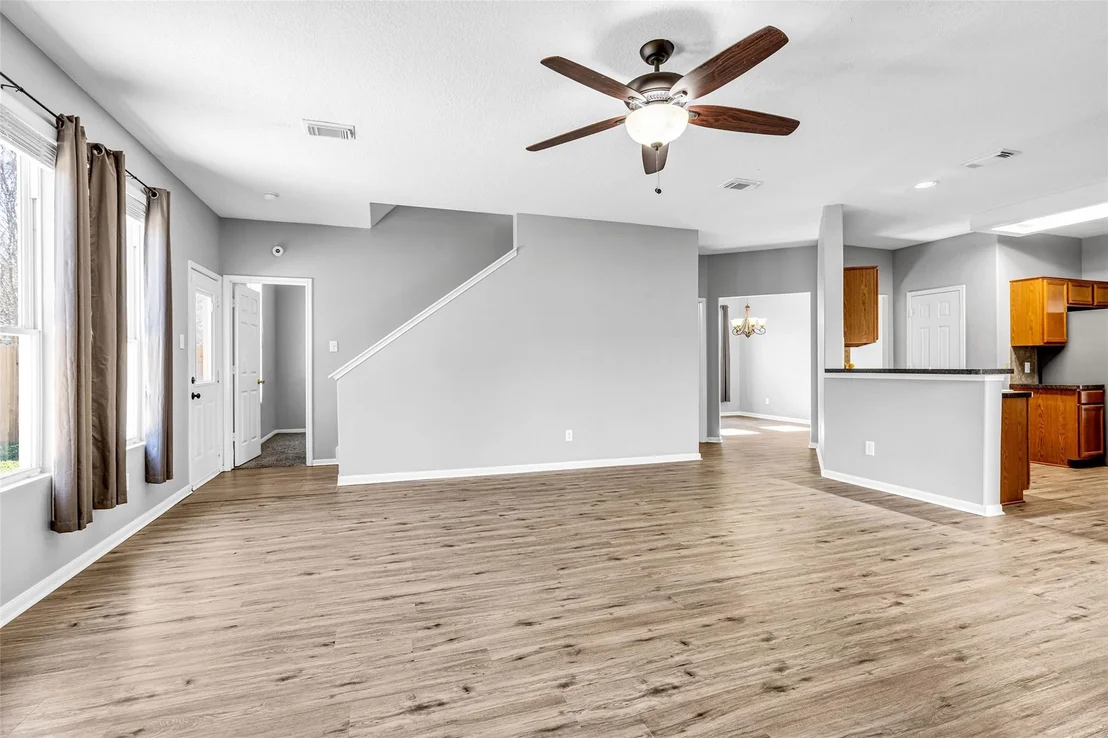 Photo of 5026 Forest Hurst Drive