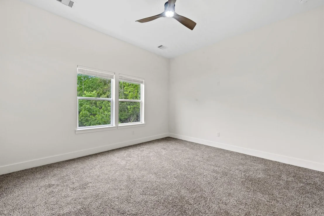 Photo of 8023 Easter Street