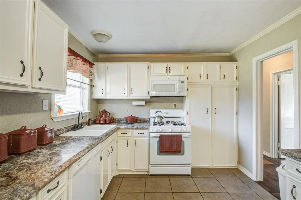 Photo of 131 Laurel Street