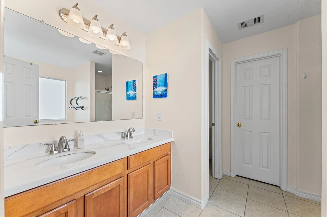 Photo of 18223 Sable Tree Drive