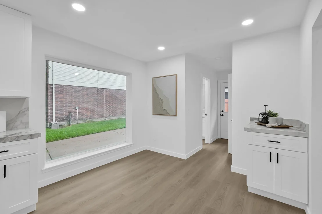 Photo of 70 Breezy Point Place