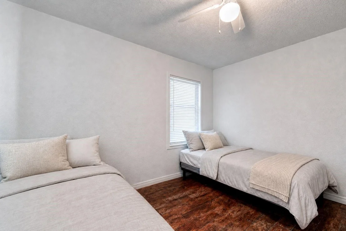 Photo of 1607 Beusch Drive