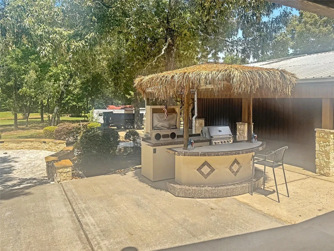 Photo of 203 Mapleleaf Street