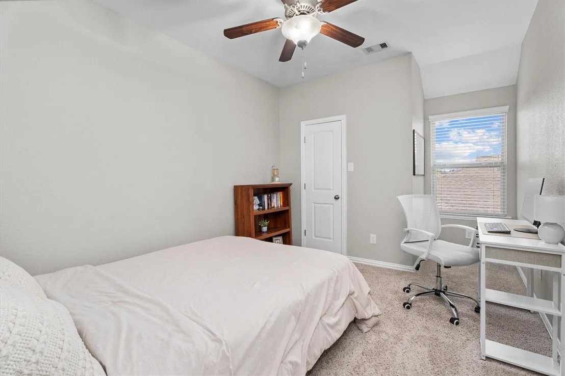 Photo of 3869 Oakmist Bend Lane