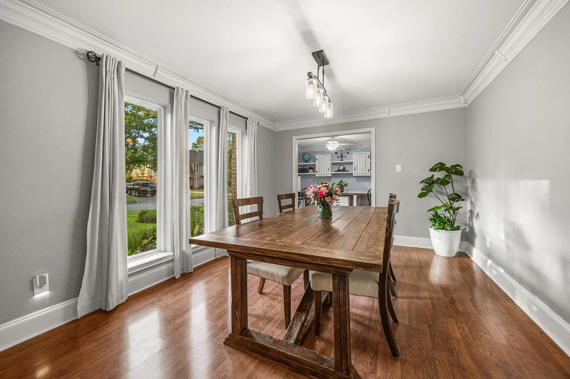 Photo of 703 Cranfield Court