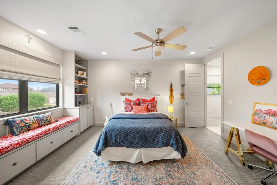 Photo of 24902 Delaney Knoll