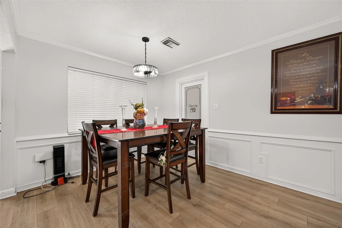 Photo of 5919 Spring Creek Oaks Drive