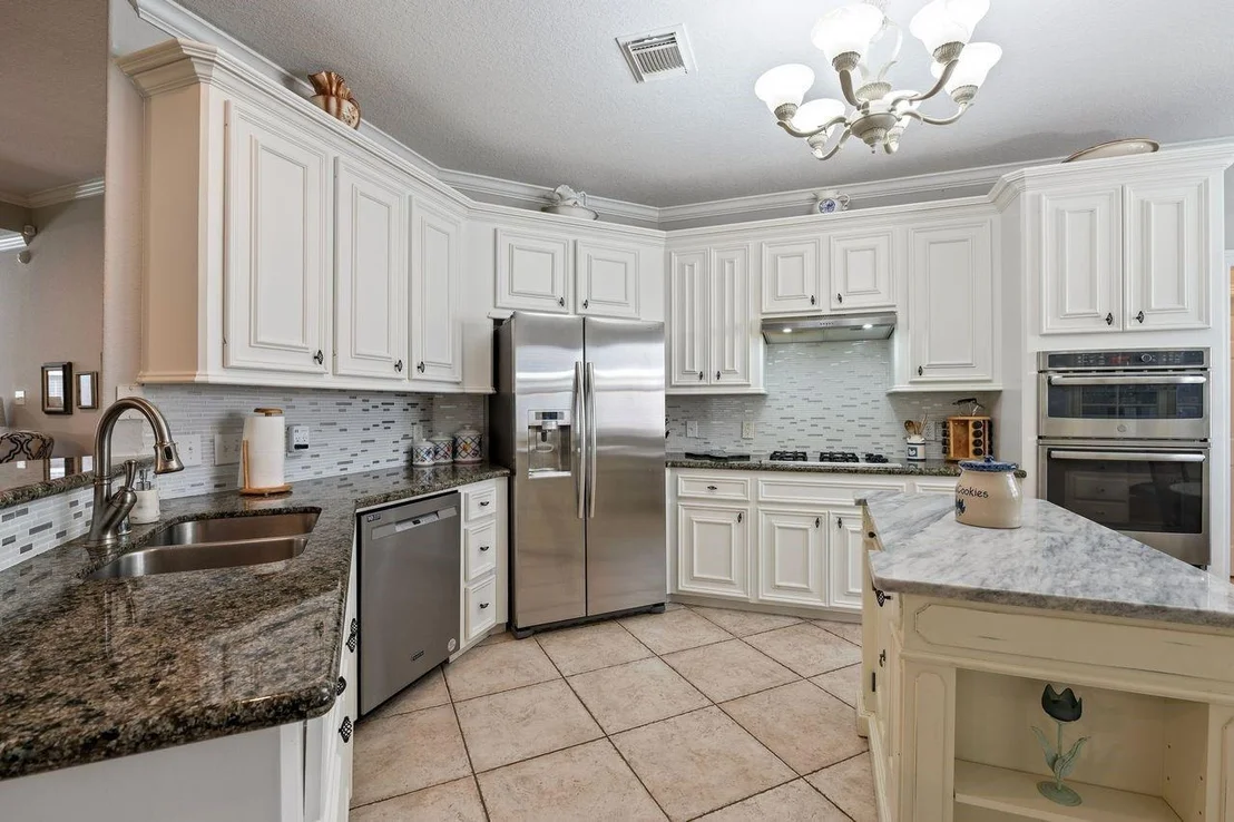 Photo of 2438 Sullivan Lane