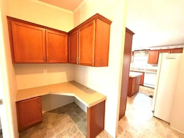 Photo of 406 E Lois Lane