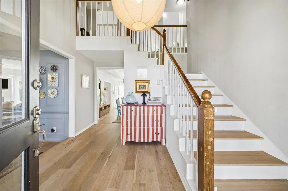 Photo of 2107 Ashgrove Drive