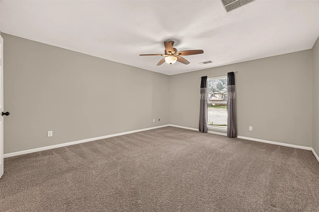 Photo of 5414 Crown Colony