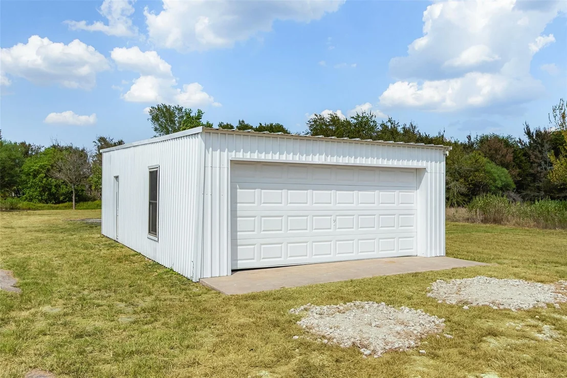 Photo of 21113 Harrison Drive