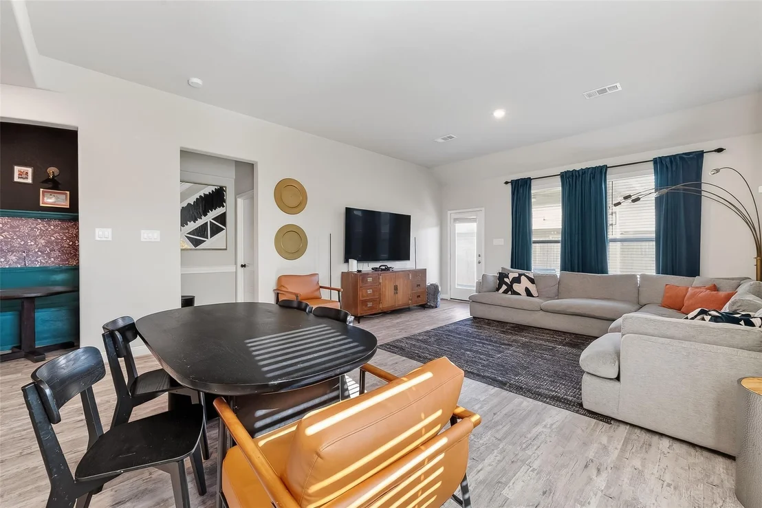 Photo of 4402 Low Meadow Lane