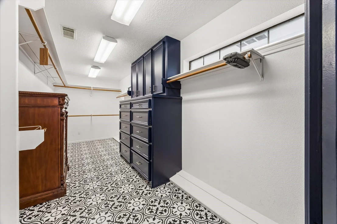 Photo of 2313 Augusta Drive