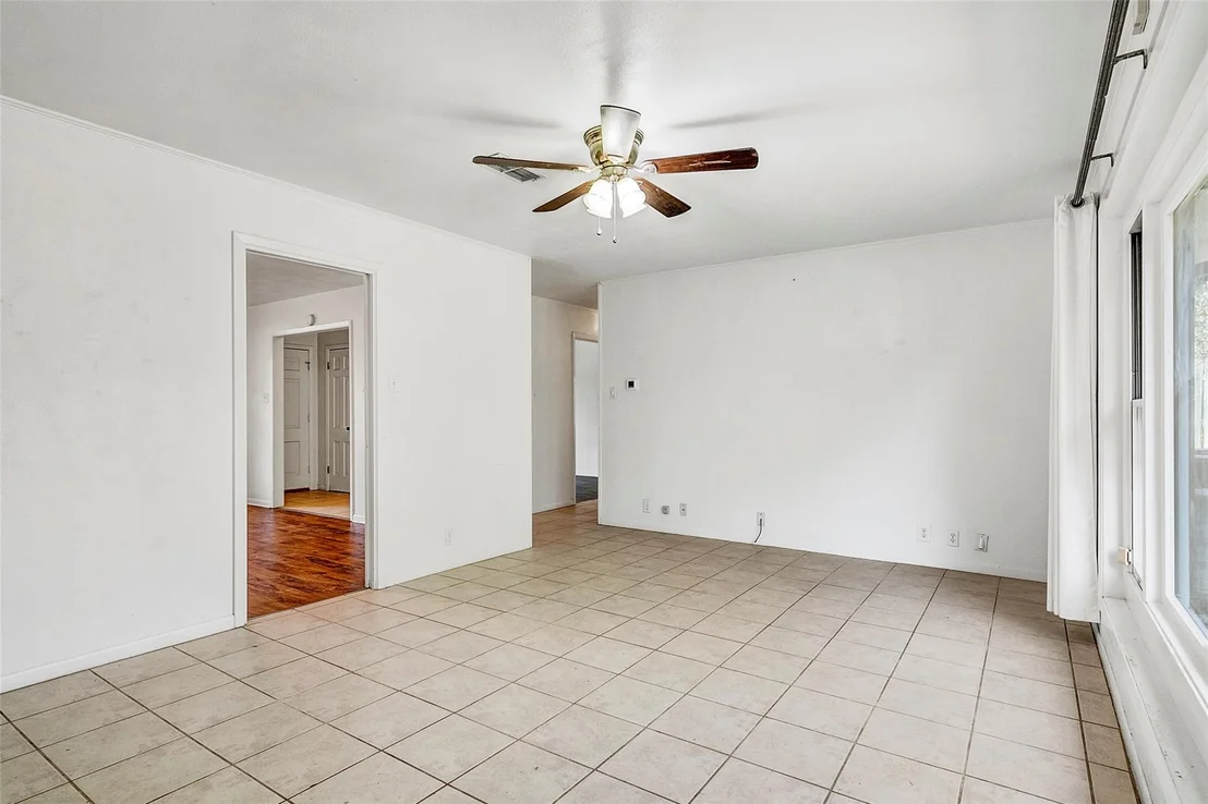 Photo of 1300 Northwood Drive