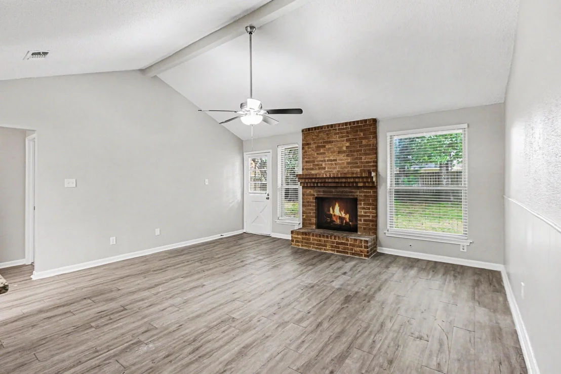 Photo of 2327 N Spring Drive