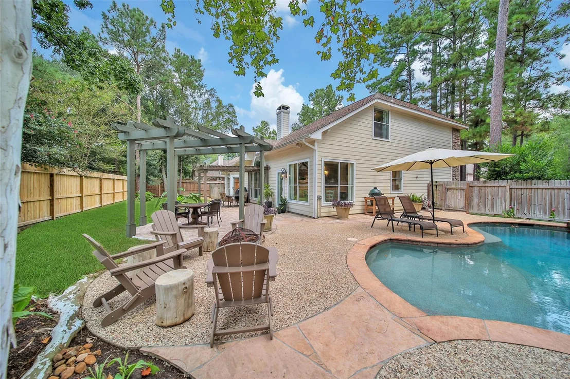 Photo of 43 E Sandalbranch Circle