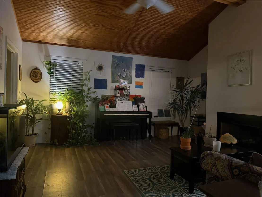 Photo of 20218 Oak Forest Road