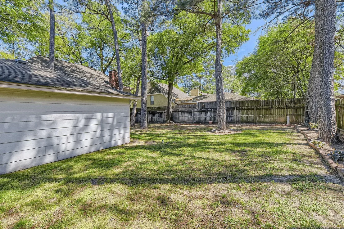 Photo of 19527 Enchanted Oaks Drive