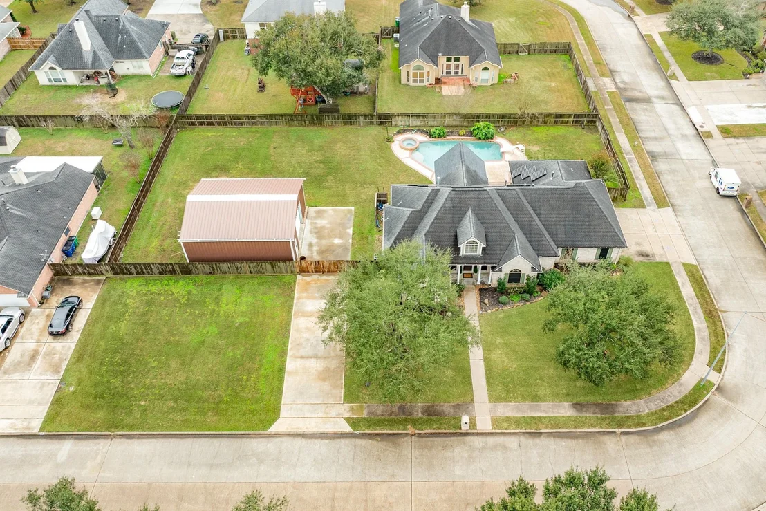 Photo of 900 N Belle St