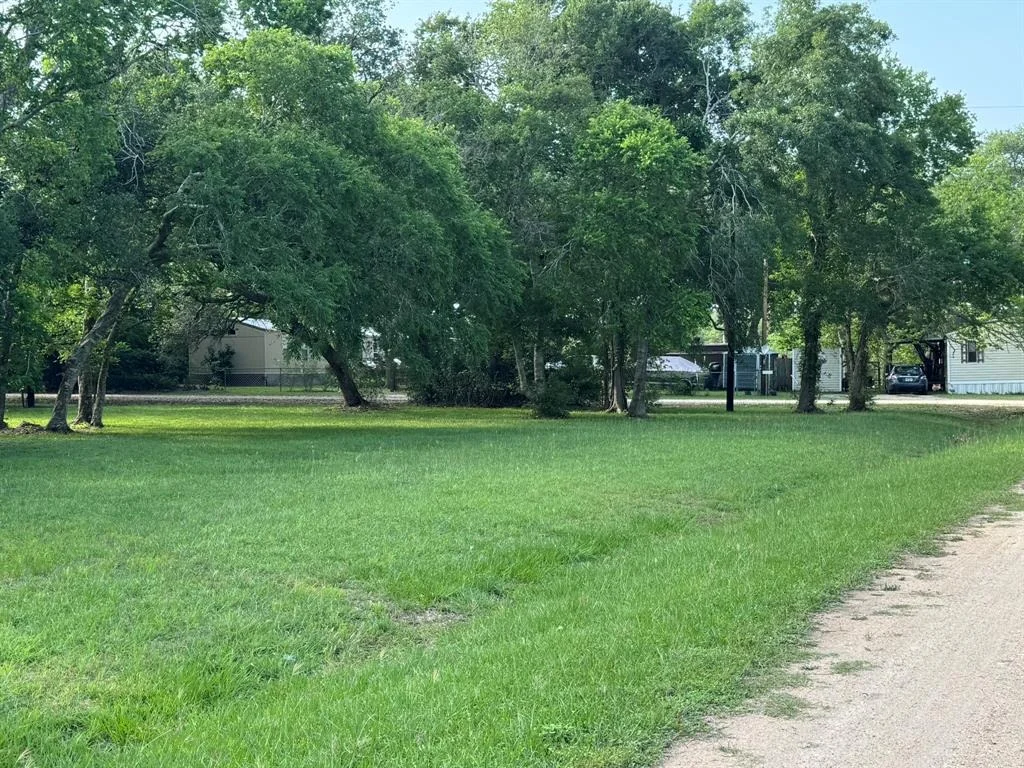Photo of 751 Riverside Drive