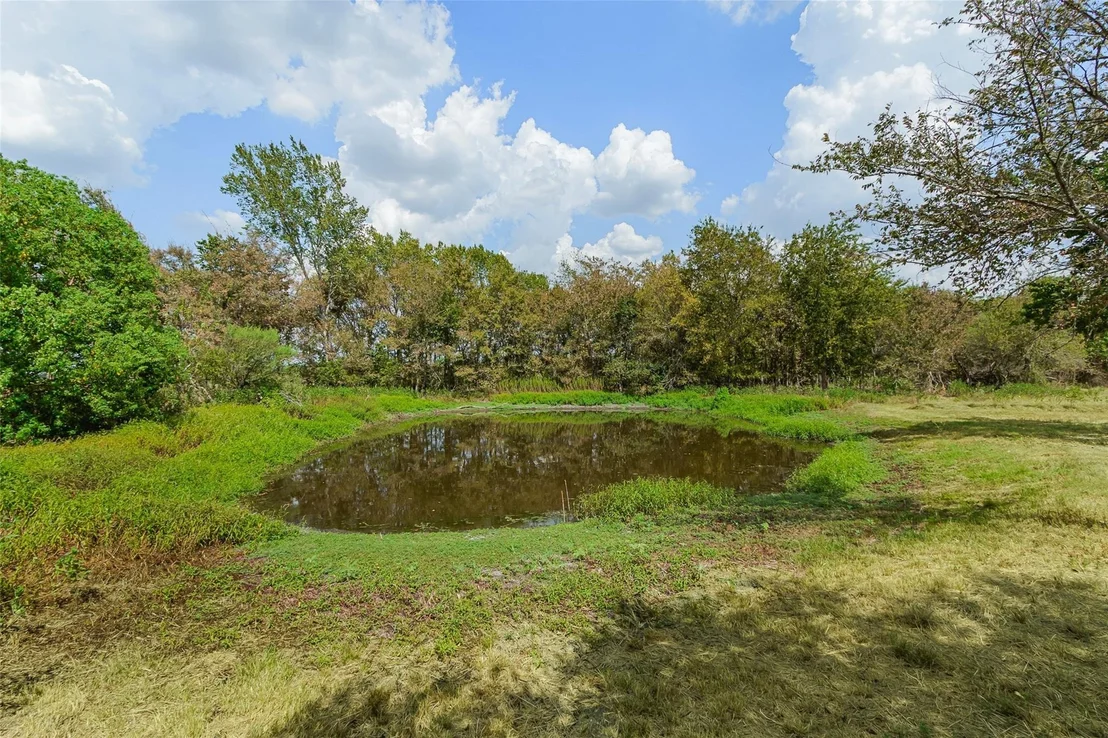 Photo of 21113 Harrison Drive