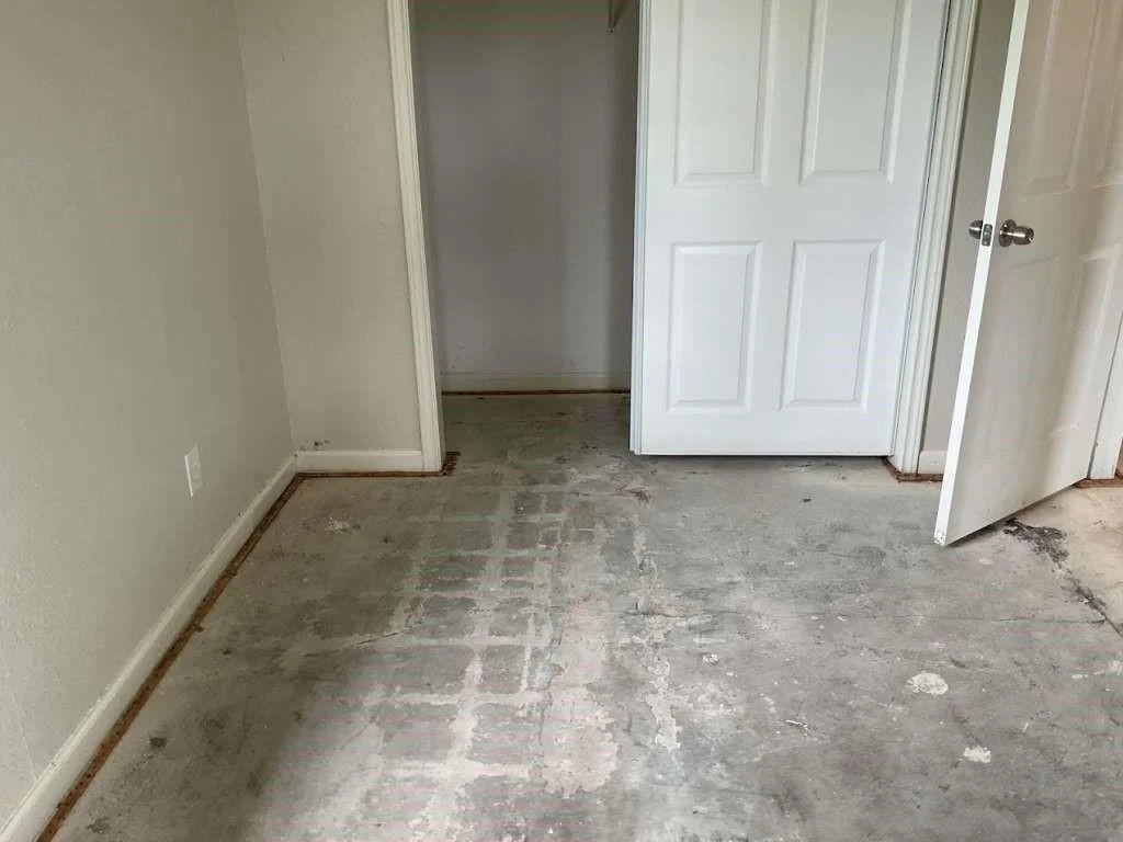 Photo of 609 W 6th Street