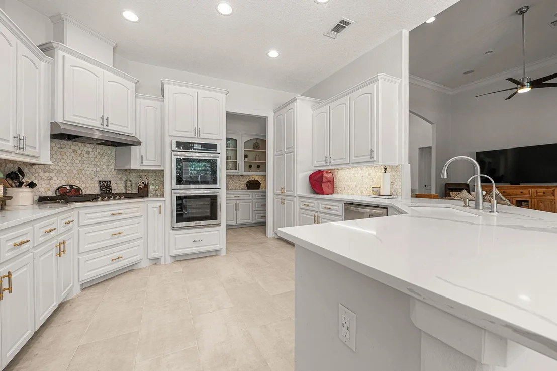 Photo of 11357 Lake Oak Dr Drive