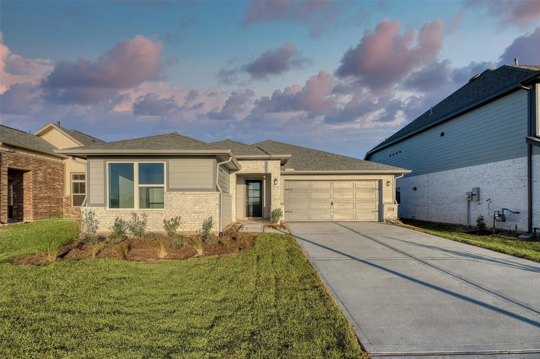 Photo of 21115 Sunlight Grove Drive