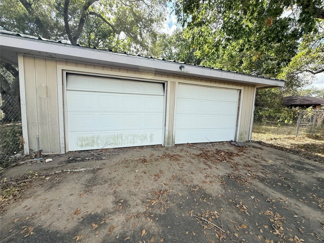 Photo of 4100 Mockingbird Lane