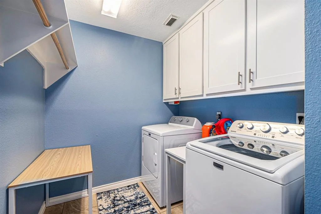 Photo of 24919 Silver Leaf Street
