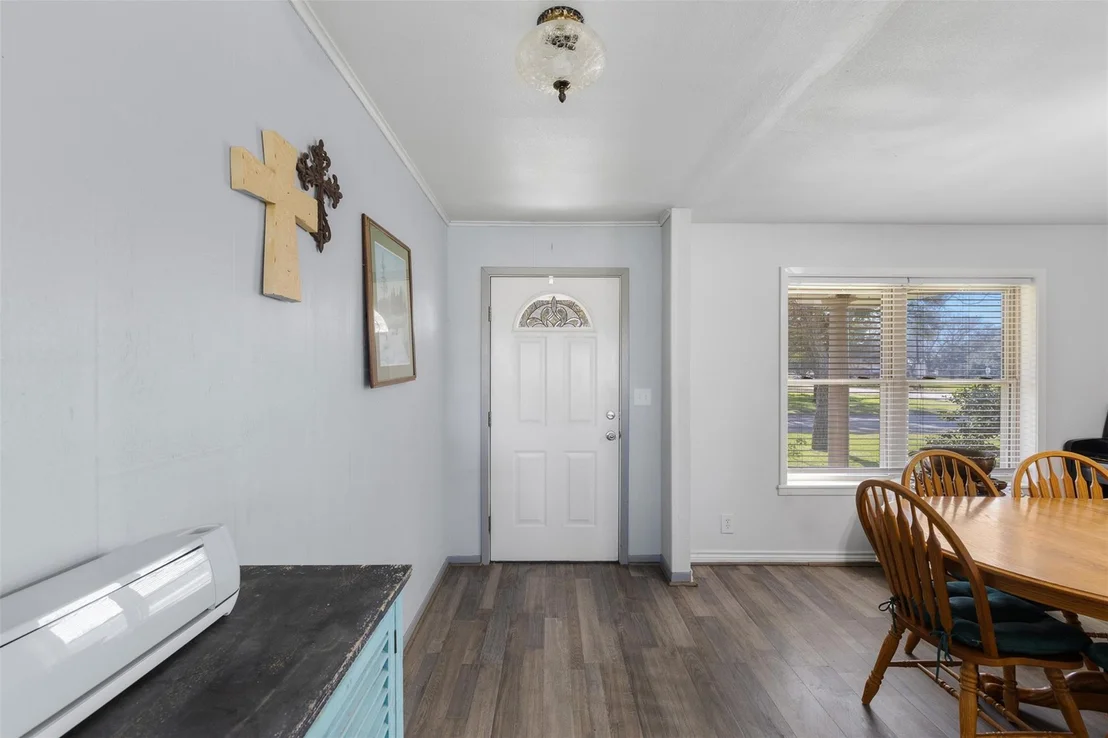 Photo of 727 Partridge Lane